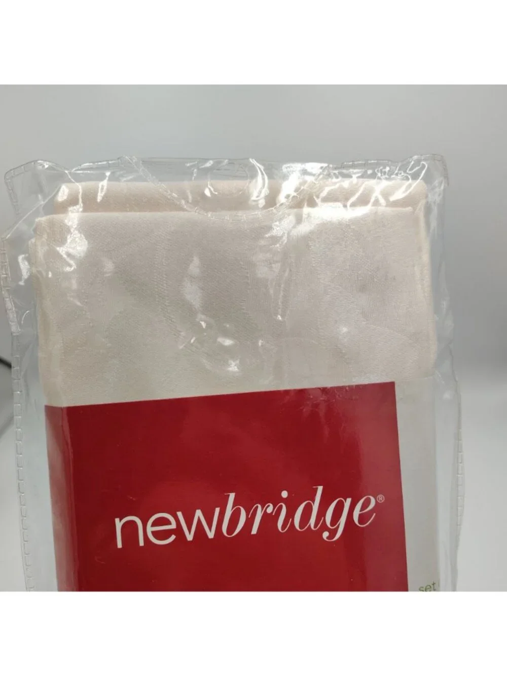 Newbridge Holly Scroll Ivory Cloth Napkins 17x17 Set of 8 Polyester Christmas